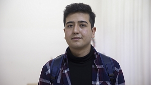 BAŞARISIYLA GÖZ DOLDURUYOR 