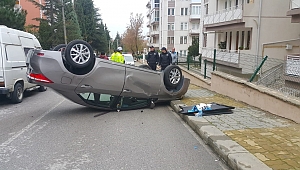 OTOMOBİL TAKLA ATTI 