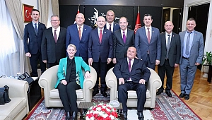KURULTAY ÖNCESİ ANKARA ZİYARETİ 