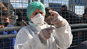 Edirne'deki sığınmacı çocuklara aşı yapılıyor 