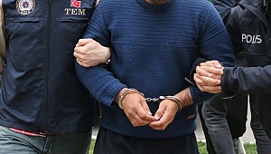 GÖÇMENLERİN ARASINDA DEAŞLI YAKALANDI 