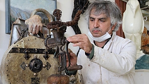 Çevre bilinci için atık metalleri hayvan heykellerine dönüştürüyor 