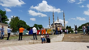 ESNAF ASKERİMİZLE NEFES ALDI 