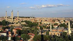 AYDA 8 BİN 518 KONUT SATILDI
