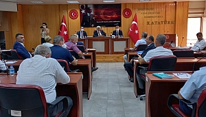 KÖYLERDE KAÇAK YAPILAŞMA MECLİS GÜNDEMİNDE