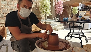 ÜRETİLEN EL SANATI ESERLER YAKINDAN GÖRÜLDÜ 