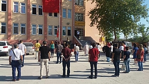 'UZAKTAN' EĞİTİM BAŞLADI