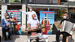MÜZİSYENLER 