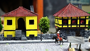 TARİHİ CANLANDIRIYOR 