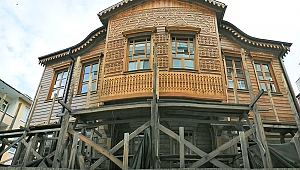 TARİHİ KONAKLAR GÖSTERİŞLİ GÖRÜNTÜSÜNE KAVUŞUYOR