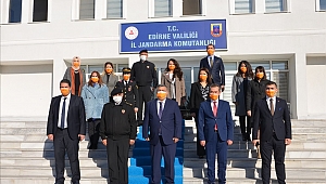 FARKINDALIK OLUŞTURDULAR