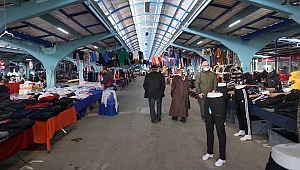 VÜRÜS KORKUSUNA PAZAR BOŞ KALDI