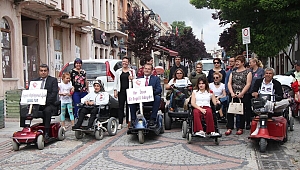 ENGELLİLER SESLENDİ; PANDEMİ ENGELLENMENİN NE OLDUĞUNU ANLATTI 