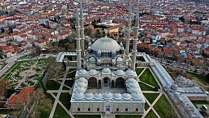 250 BİN KİŞİ ZİYARET ETTİ