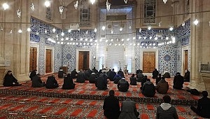 ÇAKIROĞLU VE ŞEHİTLER İÇİN MEVLİT OKUTULDU