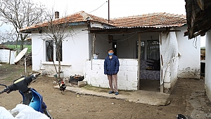 EVLERİNE YILDIRIM İSABET ETTİ, YARALANDI