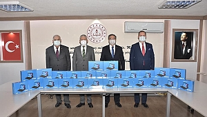 İHTİYAÇ SAHİBİ ÖĞRENCİLERE TABLET