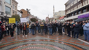 BIÇAK KEMİĞE DAYANDI