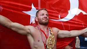 İSMAİL BALABAN’A SURVİVOR’DAN AYRILMASI ÇAĞRISINDA BULUNDULAR