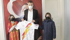 EDİRNESPOR SEVDALARI HAYRAN BIRAKIYOR