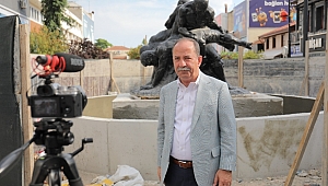 PEHLİVANLAR HEYKELİ SARAÇLAR CADDESİ'NE TAŞINDI