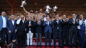 KIRKPINAR'DA BAŞPEHLİVAN ALİ GÜRBÜZ