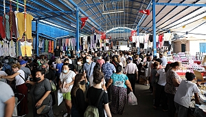 ULUS PAZARINDA TURİST YOĞUNLUĞU