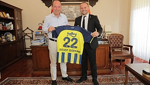 FENERBAHÇELİLER DERNEĞİNDEN CANALP VE GÜRKAN’A ZİYARET