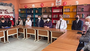 ABALAR KÖYÜNDE KÜTÜPHANE OLUŞTURDU