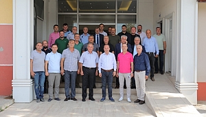 BAŞKAN GÜRKAN SANAYİ SİTESİ ESNAFI İLE BULUŞTU, SORUNLARI YERİNDE TESPİT ETTİ