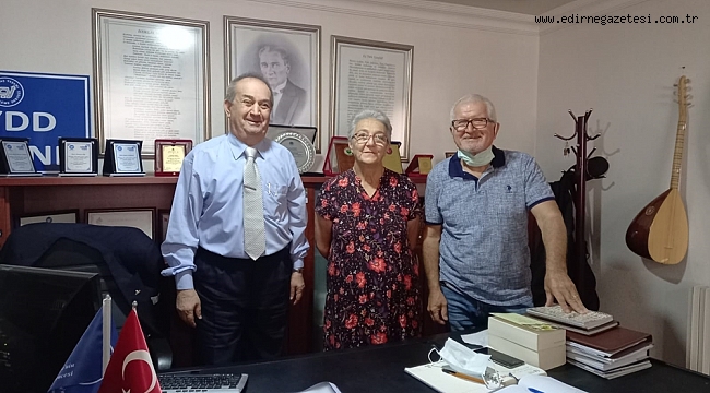ÖĞRENCİLERE BAŞARI KARŞILIĞINDA BURS