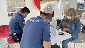 POLİSLER KAN VERMEK İÇİN SIRAYA GİRDİ