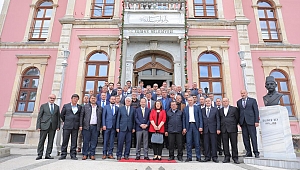 “DEMOKRASİNİN GERÇEK TEMSİLCİSİ MUHTARLARIMIZDIR” 