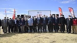 HUZUREVİNİN TEMELİ TÖRENLE ATILDI