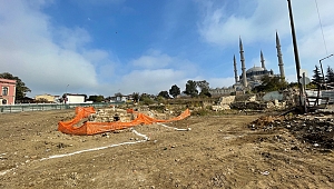 SELİMİYE MEYDANI'NDA, MEZARLIK BULUNDU