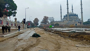 GÜRKAN, “MİMAR SİNAN CADDESİ, YAYALAR TARAFINDAN KULLANILACAK”