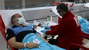 POLİS EKİPLERİNDEN KAN BAĞIŞI