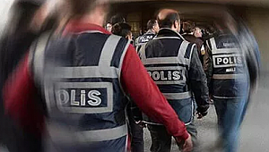 ÖĞRETMENİN 6 EVİNİ USULSÜZ SATANLAR TUTUKLANDI