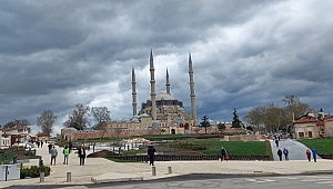 BEKSAÇ’TAN SELİMİYE MEYDANINA TAM NOT