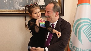 GÜRKAN, “ÇOCUKLARIMIZA SÖZ VERMİŞTİK, 23 NİSAN’I DOLU DOLU KUTLUYORUZ”