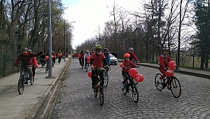 PEDALLAR ‘EDİRNE KIRMIZISI’ İÇİN ÇEVRİLDİ