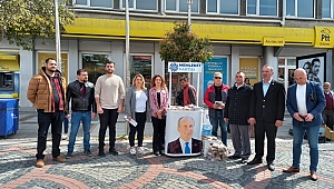 SOKAK CANLARI İÇİN MAMA DAĞITTILAR