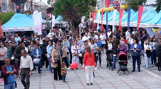 ETKİNLİKLER BEĞENİ TOPLADI