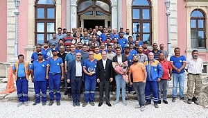 ROMAN ÇALIŞANLARDAN GÜRKAN’A SÜRPRİZ ZİYARET 