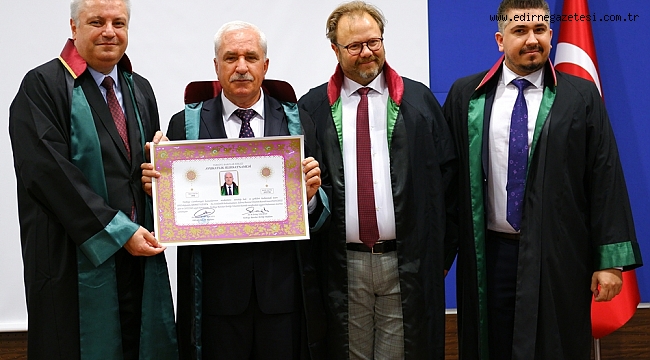 36 YIL ÖĞRETMENLİK YAPTI, 70 YAŞINDA AVUKAT OLDU