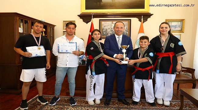 EDİRNELİ SPORCULARDAN BÜYÜK BAŞARI