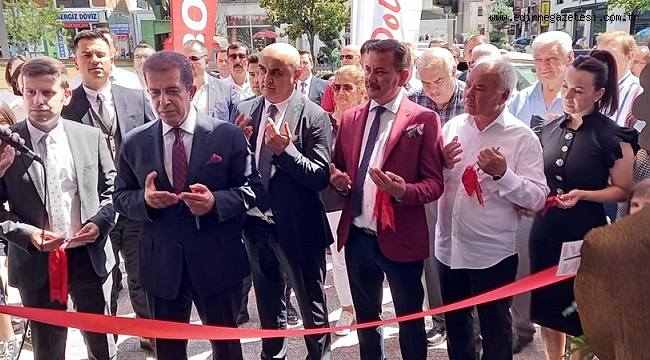 POLAT AİLESİ, BEYAZ EŞYA MAĞAZASINI HİZMETE AÇTI
