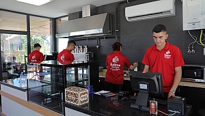 BELEDİYE KAFE HİZMETE AÇILDI