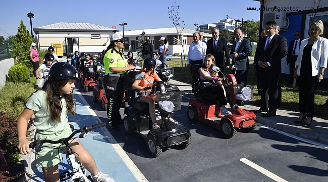 EDİRNE ÇOCUK TRAFİK PARKI’NDA VERİLEN EĞİTİMLER DEĞERLENDİRİLDİ