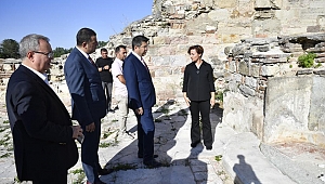SARAYIN AYAĞA KALDIRILIP KENTE KAZANDIRILMASI ÖNEMLİ